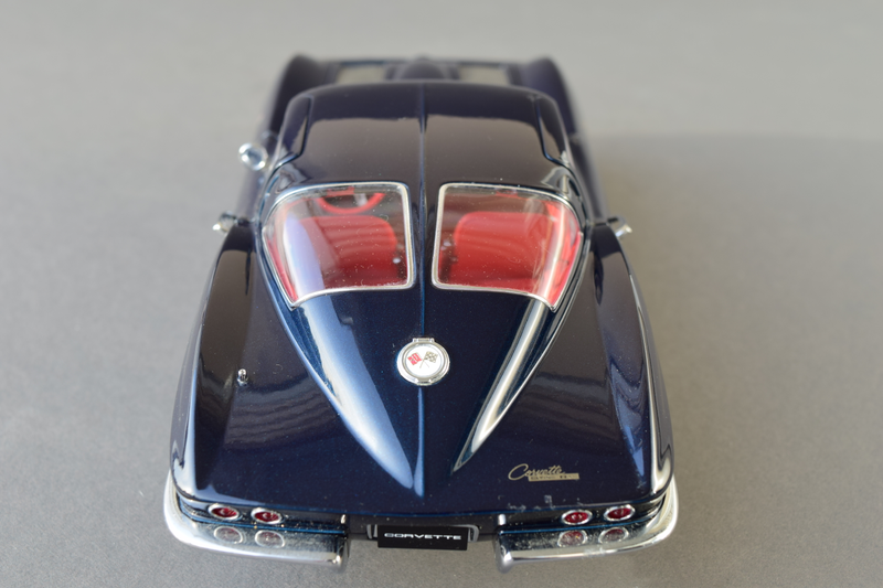 Illustration for article titled 'Murica Monday: The Split-Window 'Vette